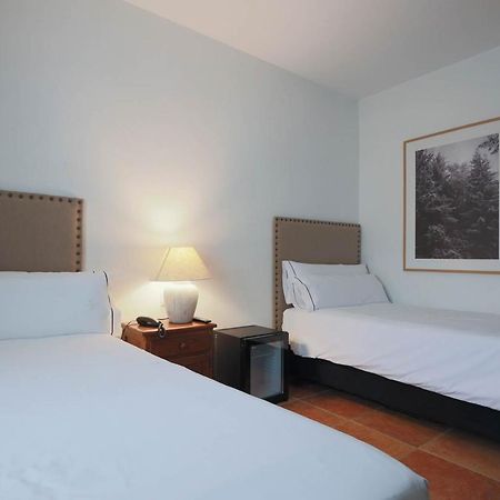 Hotel Tugasa Sierra Y Cal Olvera Extérieur photo
